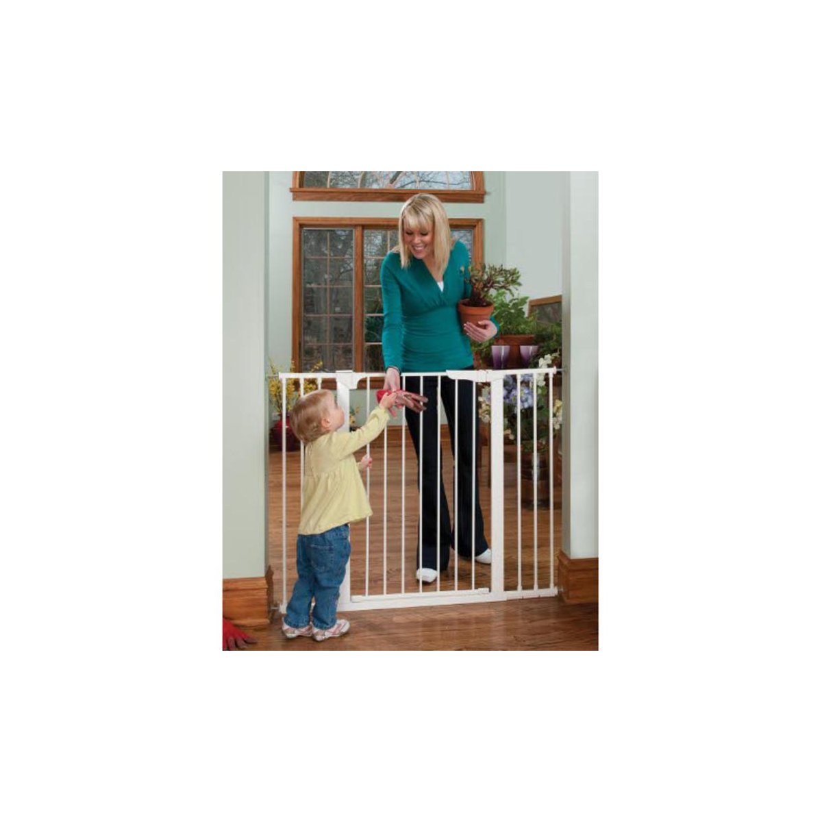 Extra Tall/Wide Auto Close Gateway - White-G1200