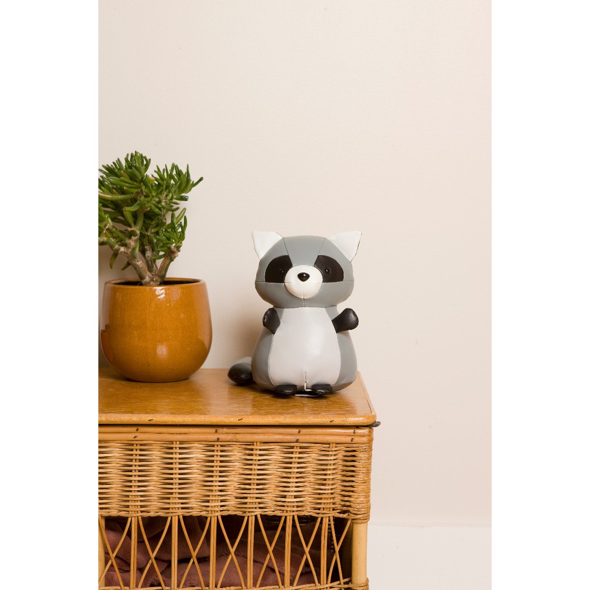 Musical Animals - Denver the Racoon