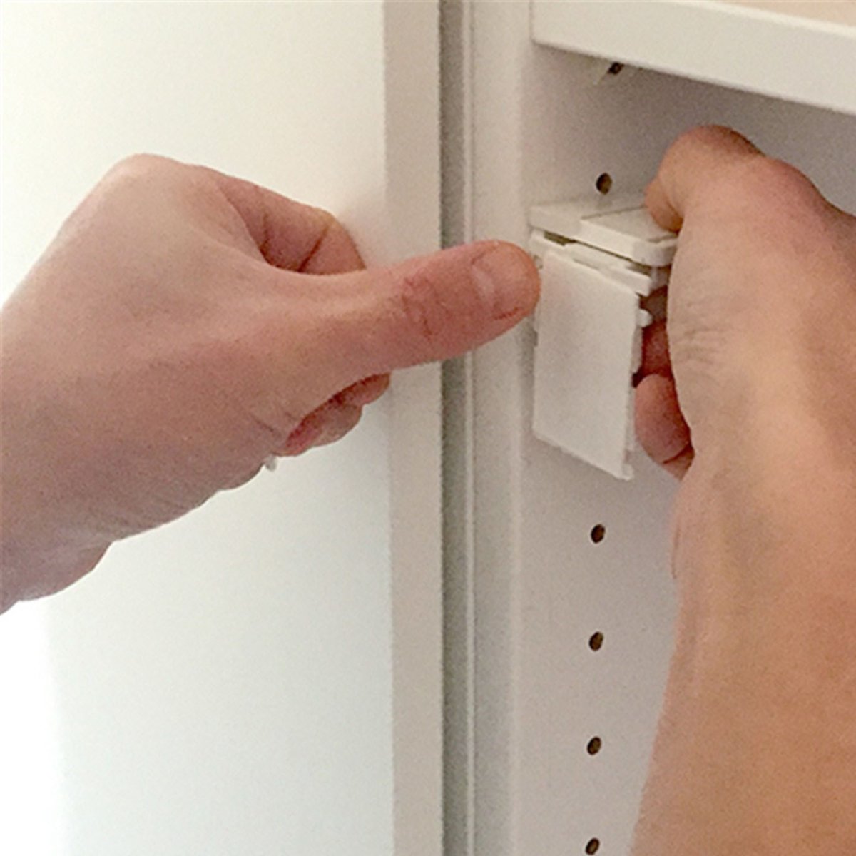 Adhesive Magnet Lock Key 1 Pack