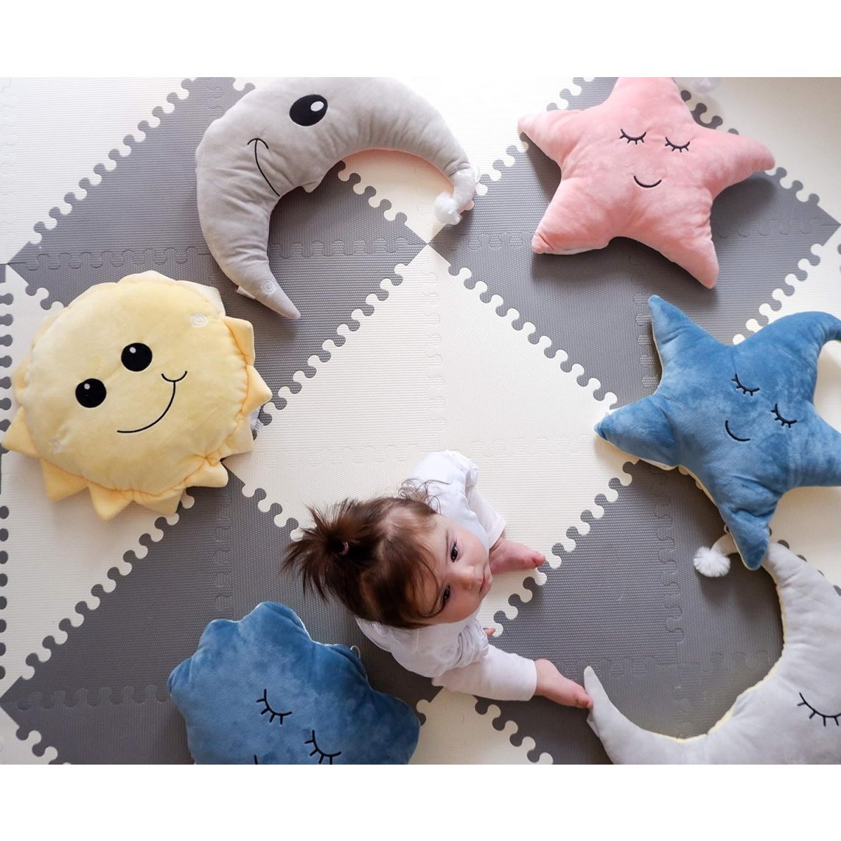 Kokoons Plush with LED & Sound - Yellow Moon