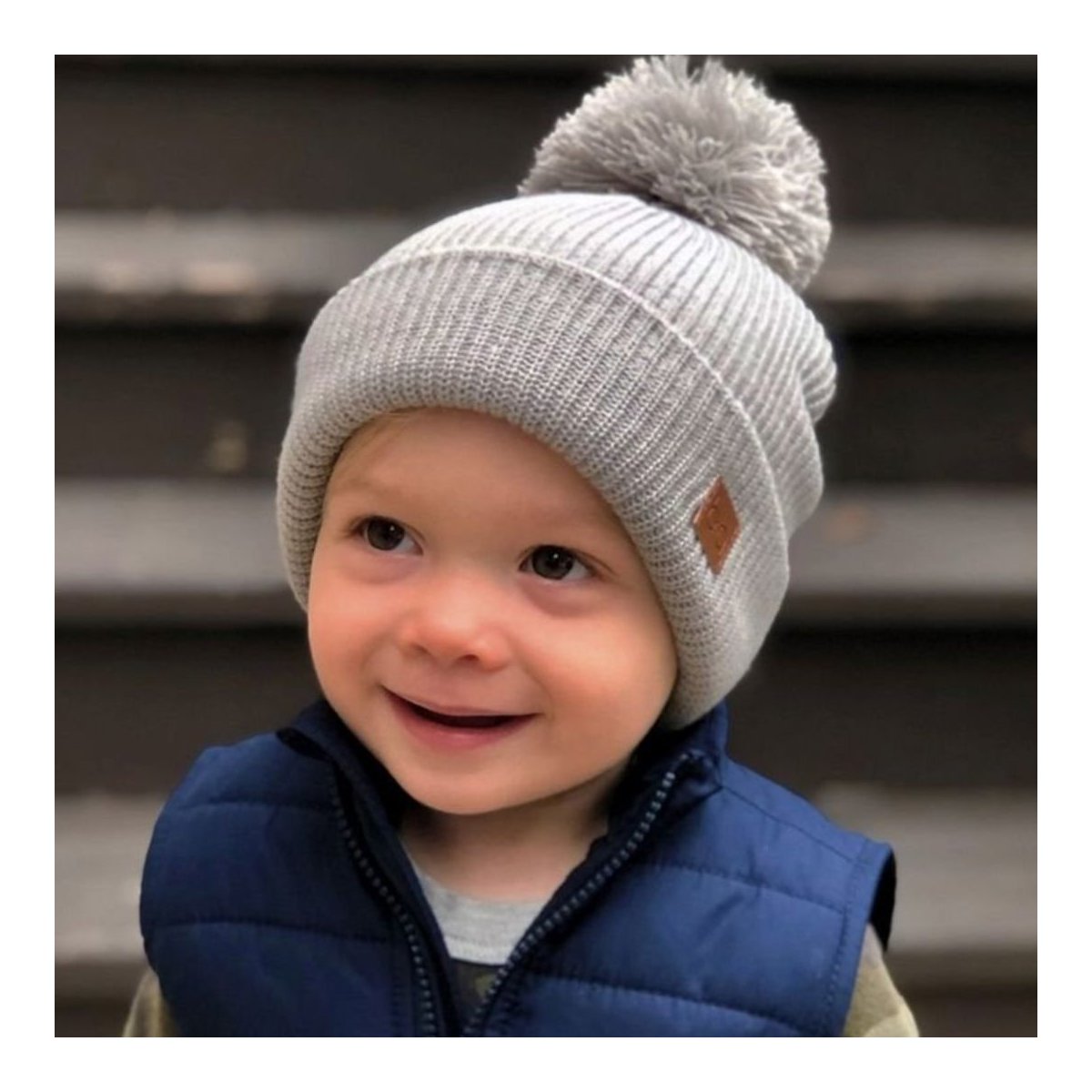 PomPom Toque - Light Grey