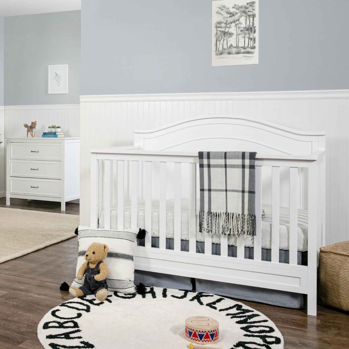 Charlie 4 in 1 Convertible Crib - White