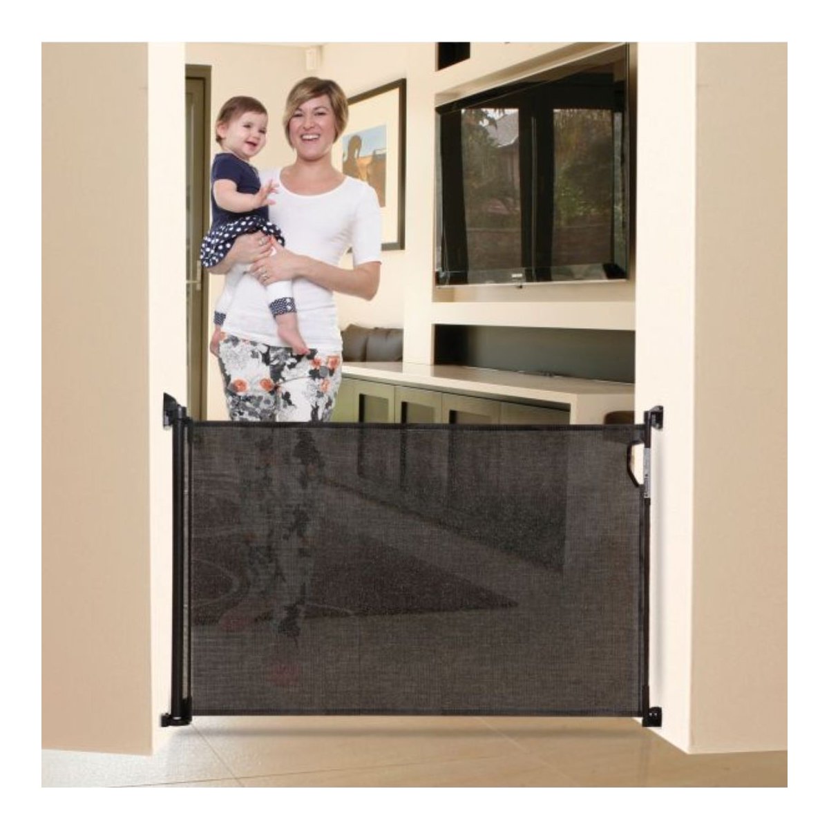 Retractable Gate - Black