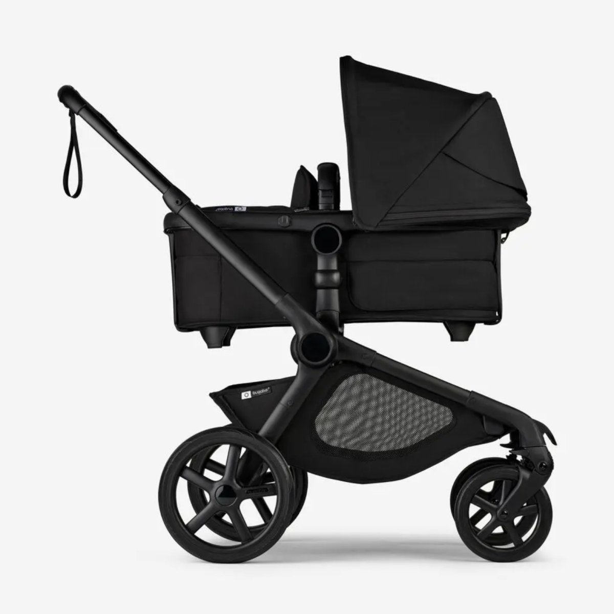 Kangaroo Complete Black/Midnight Black + Free Comfort Wheeled Board