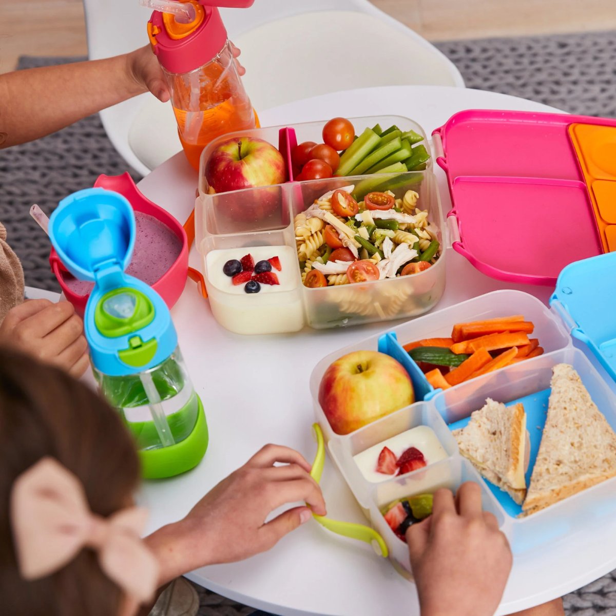 Lunchbox - Strawberry Shake