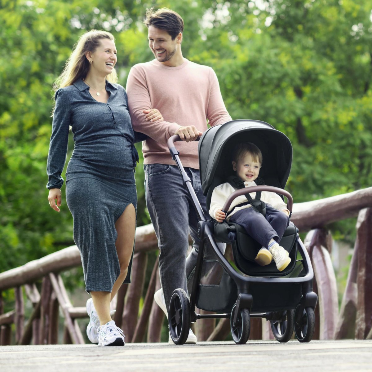 Oxford Stroller - Essential Black