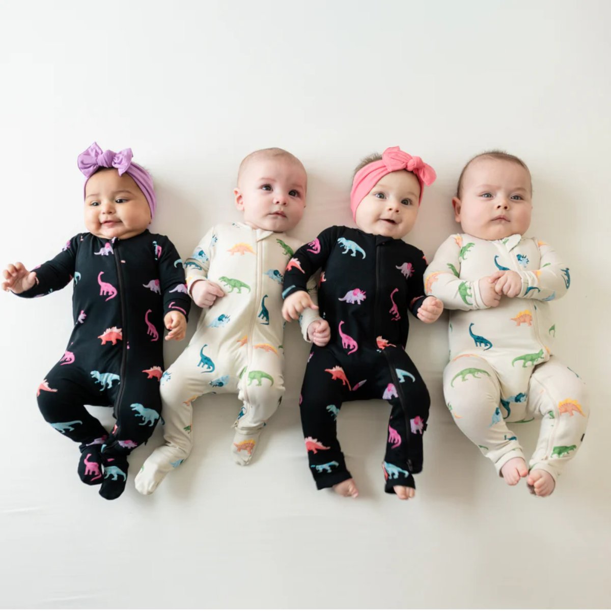 Printed Zippered Footie - Ecru Roar