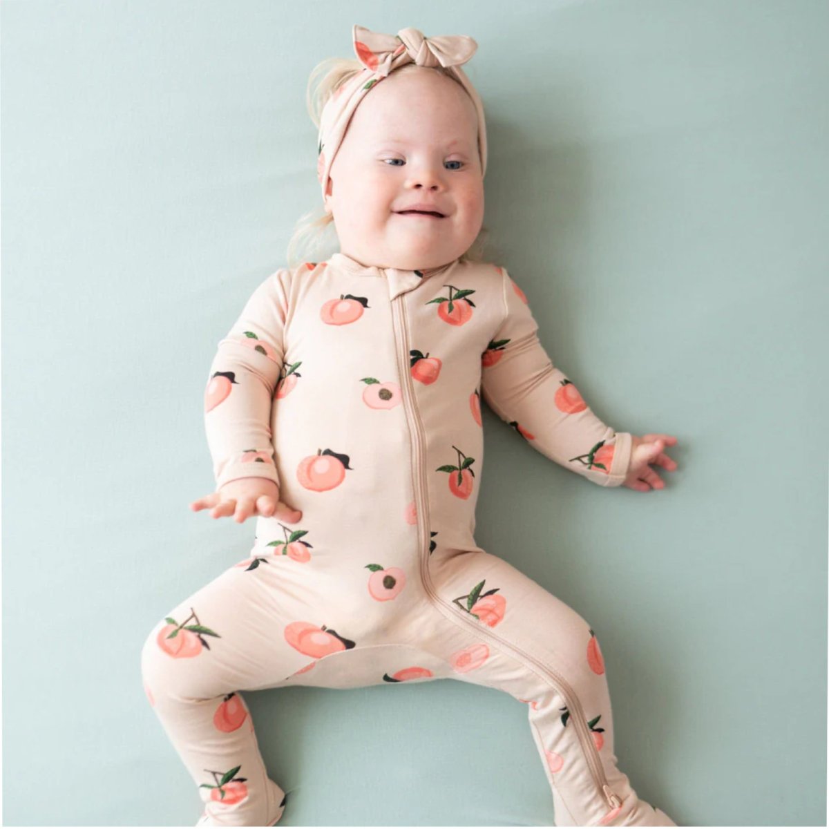 Printed Zippered Footie - Peach