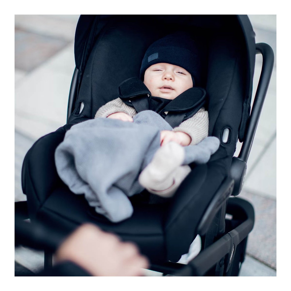 Shine Car Seat Adapter - Maxi Cosi/Nuna