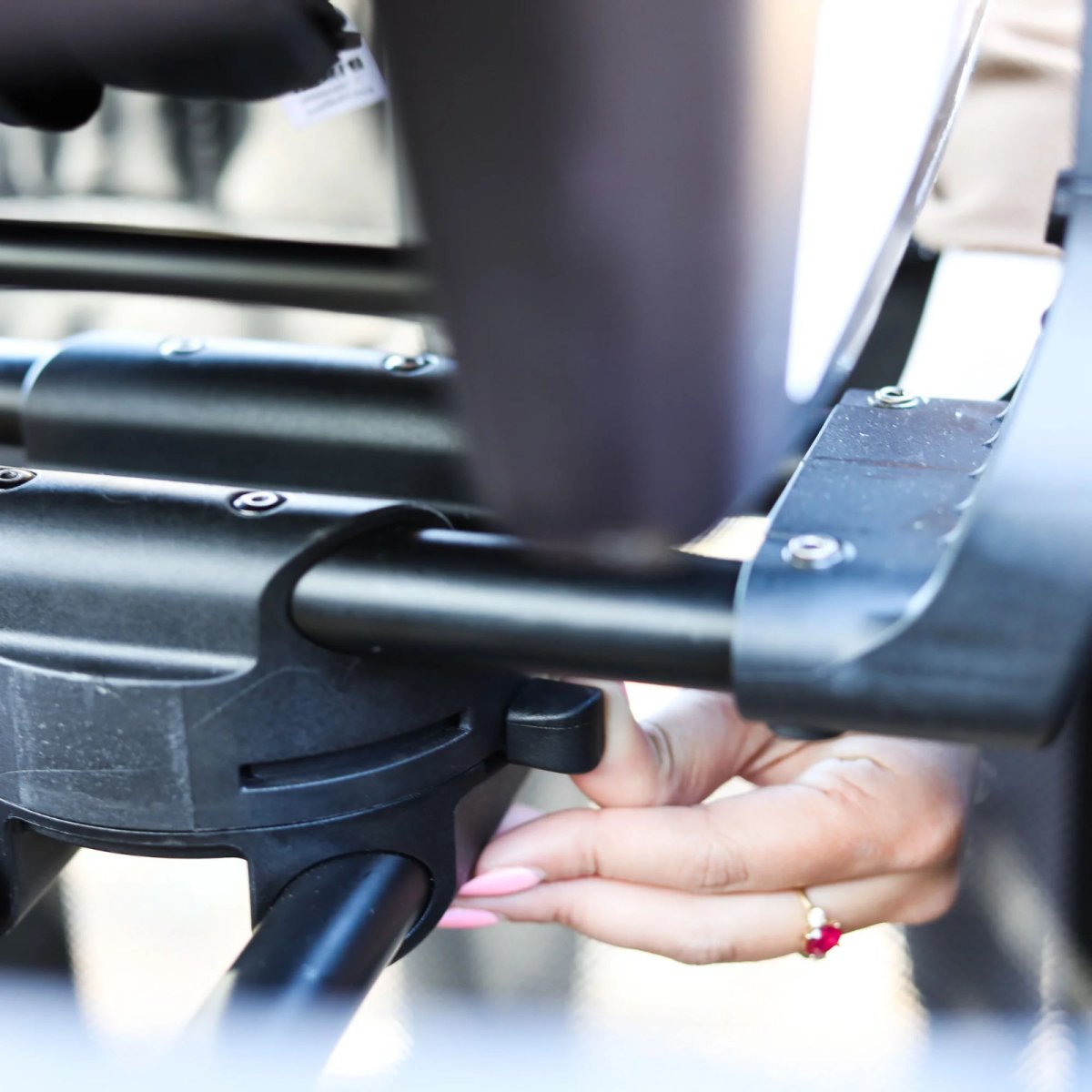 W4 Series Car Seat Adaptor for Maxi Cosi/Nuna